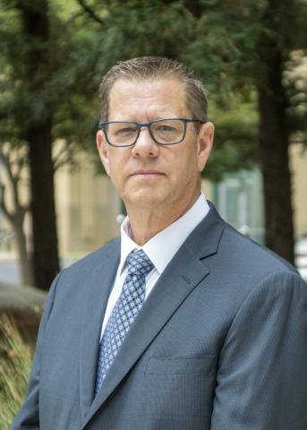 Dr. Steven Cliff