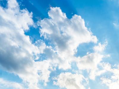 Photo of clouds radiating in the sky